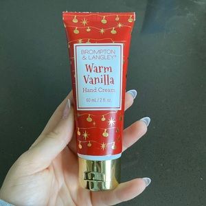 Warm vanilla hand cream